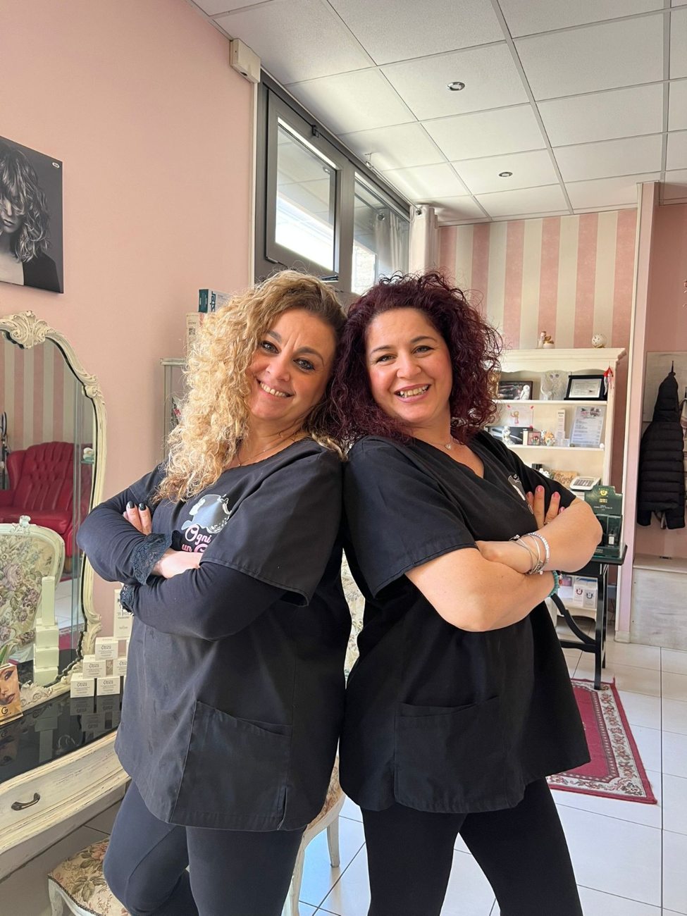 Irene Carlini insieme a Gelsomina nel salone