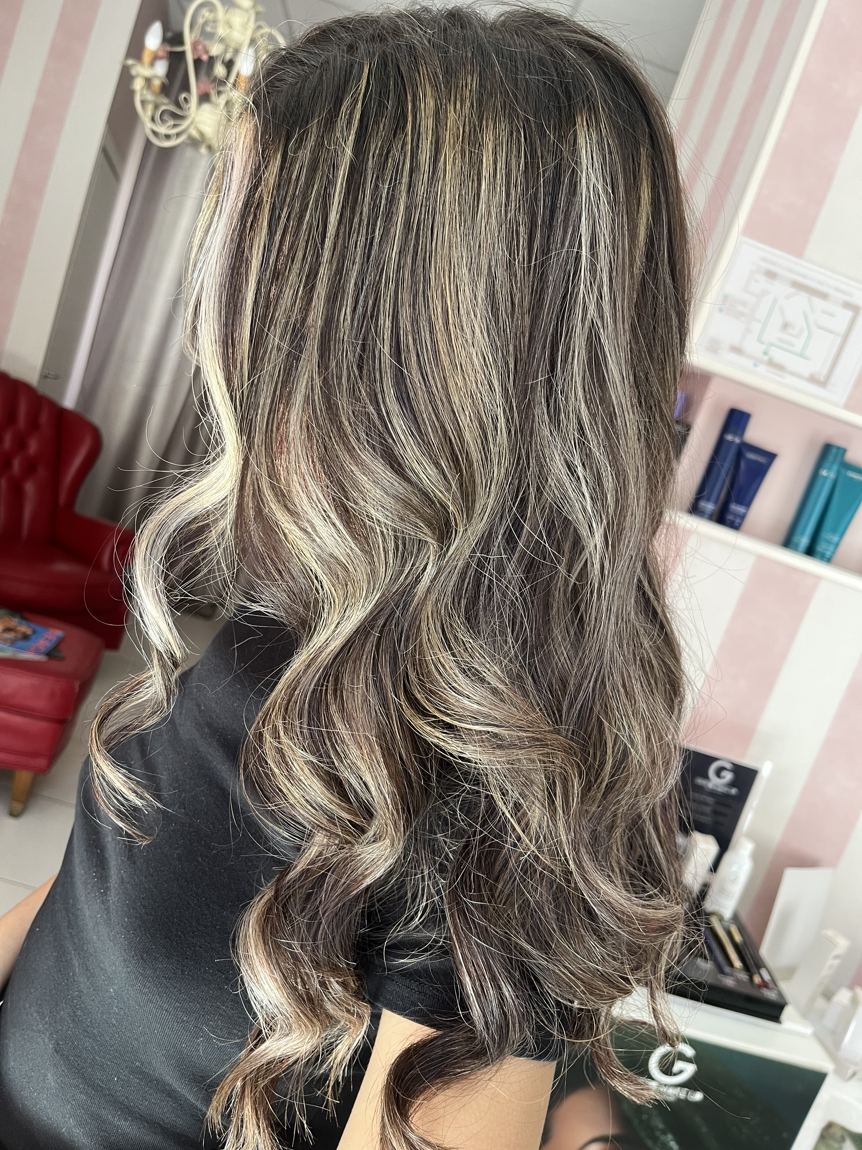 Lavoro capelli realizzato da Ogni Riccio un Capriccio